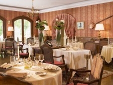Frankreich : Übernachtung im Wellness-Schloss in Frankreich