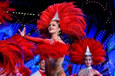 Moulin Rouge Paris mit Abendessen für zwei Personen