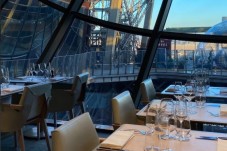 Déjeuner à la Tour Eiffel - 2 Menus enfant - (4-11ans)