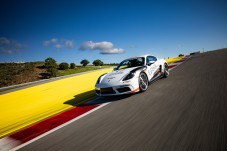 Conduzir um Porsche Cayman 718 S (PDK) - 1 volta + 1 volta em co-piloto
