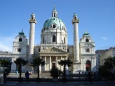 Limousinenfahrt Wientour mit Schloss Schönbrunn