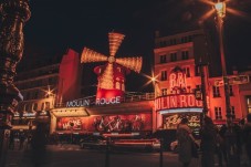 Moulin Rouge Paris – mit veganem Abendessen