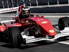 Formel-3-Fahrspaß – 1 Runde auf einer langen Rennstrecke in Spanien