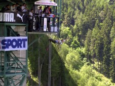 Bungee Jumping Europabrücke - von 192m Höhe!