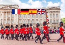 Buckingham Palace & Changing of the Guard Tour